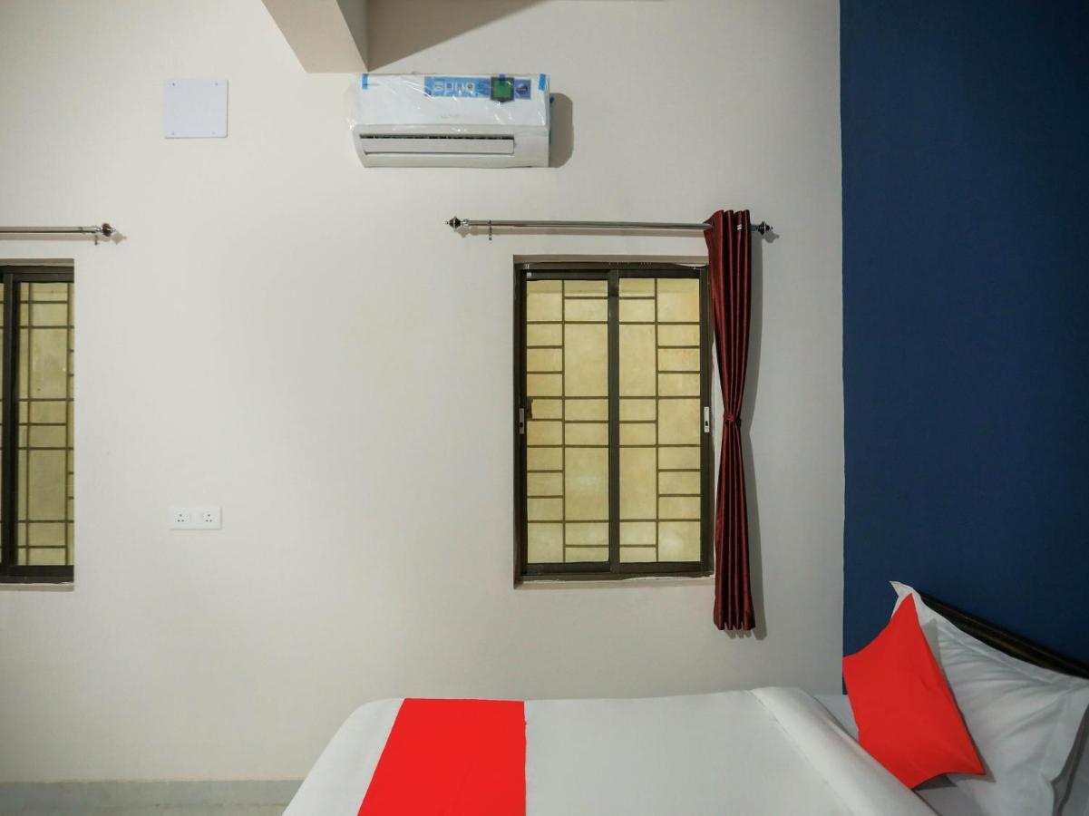 Flagship 76560 Hotel Vanss Bhubaneswar Eksteriør billede